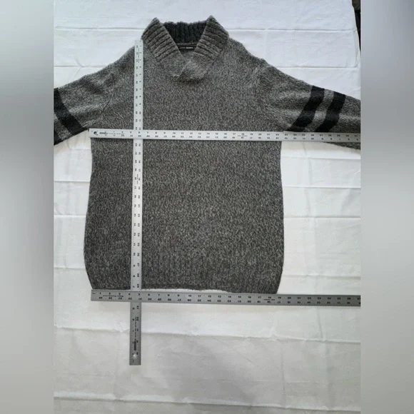John Henry Men’s sweater, gray, size XL - Picture 6 of 6